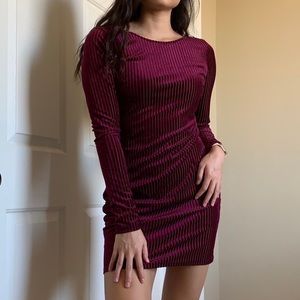 Forever 21 Velvet Long Sleeve Bodycon